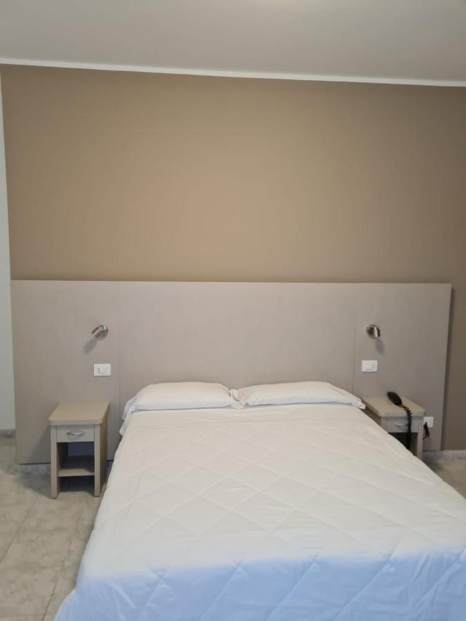 Hotel San Marco Pesaro Esterno foto