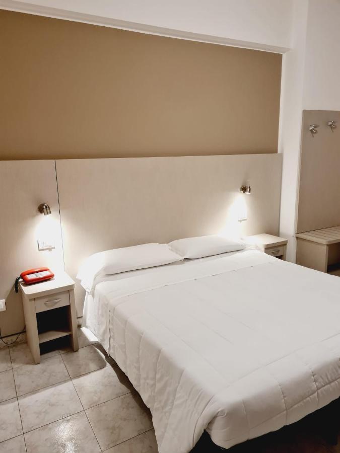 Hotel San Marco Pesaro Esterno foto
