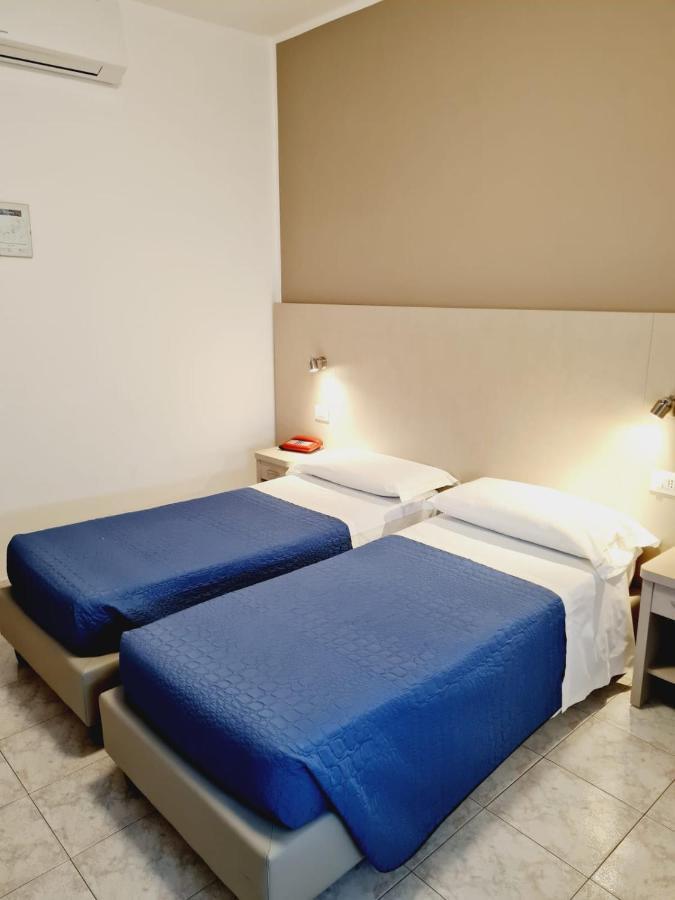 Hotel San Marco Pesaro Esterno foto